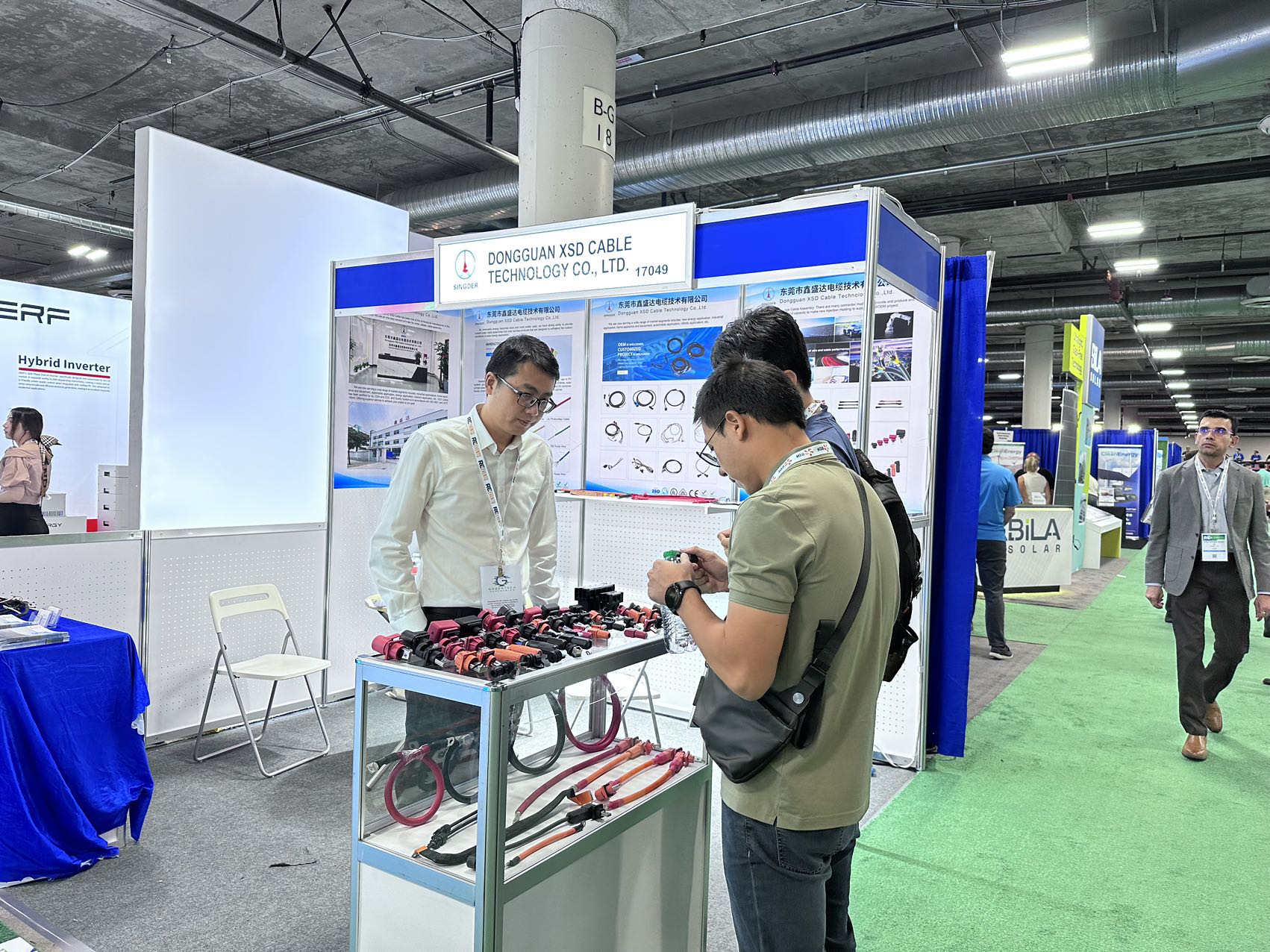 72A852BC-ECF3-48E3-AF69-3000BB836669D