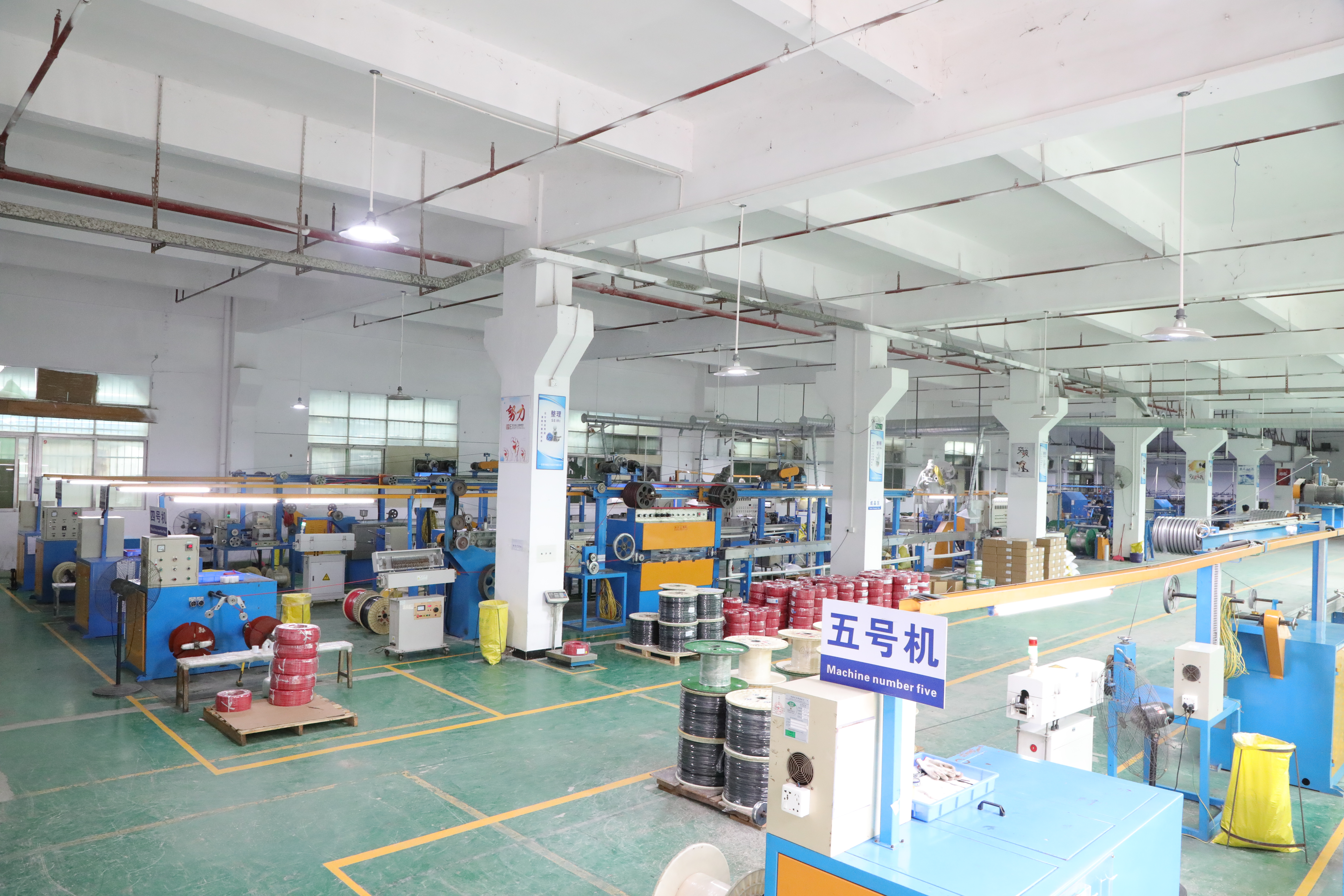 ابق آمنًا وآمنًا مع الكابلات الكهربائية المقاومة للماء: دليل شامل